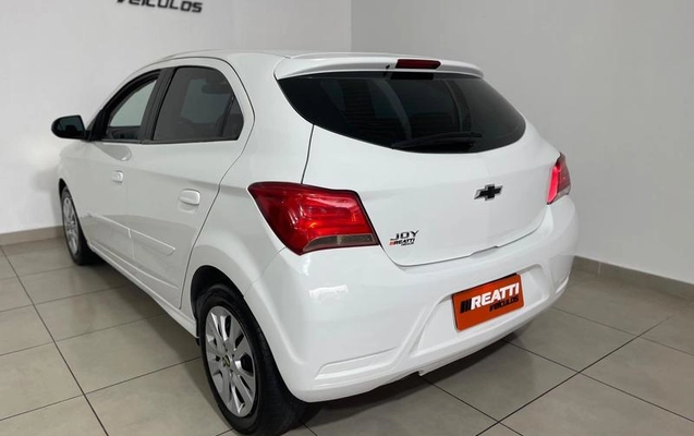 imagem-https://www.socarrao.com.br/sc-vehicle-images-prod/26518/1781027174176-7426252_9_B_69e1735f70.jpeg