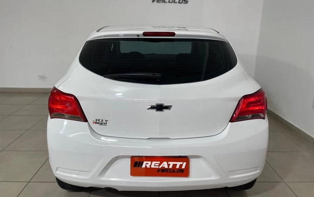imagem-https://www.socarrao.com.br/sc-vehicle-images-prod/26518/1781027174177-7426252_10_B_cd6abcfba5.jpeg