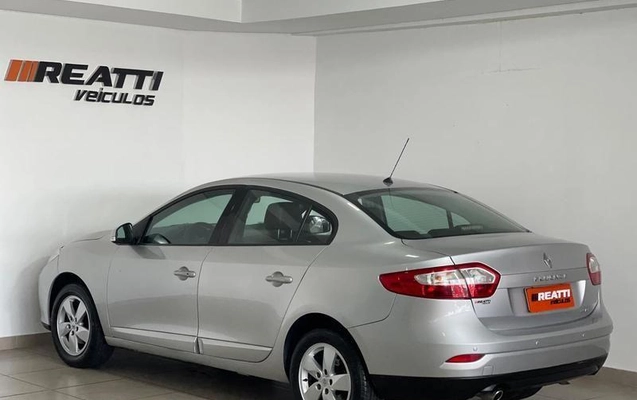 imagem-https://www.socarrao.com.br/sc-vehicle-images-prod/26521/1784146462295-7426665_3_B_4cef6078fd.jpeg