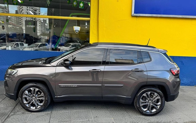 imagem-https://www.socarrao.com.br/sc-vehicle-images-prod/2653717/1788266899394-5f92b58c86a445269225cb1056156f7b_1784119018031.jpg
