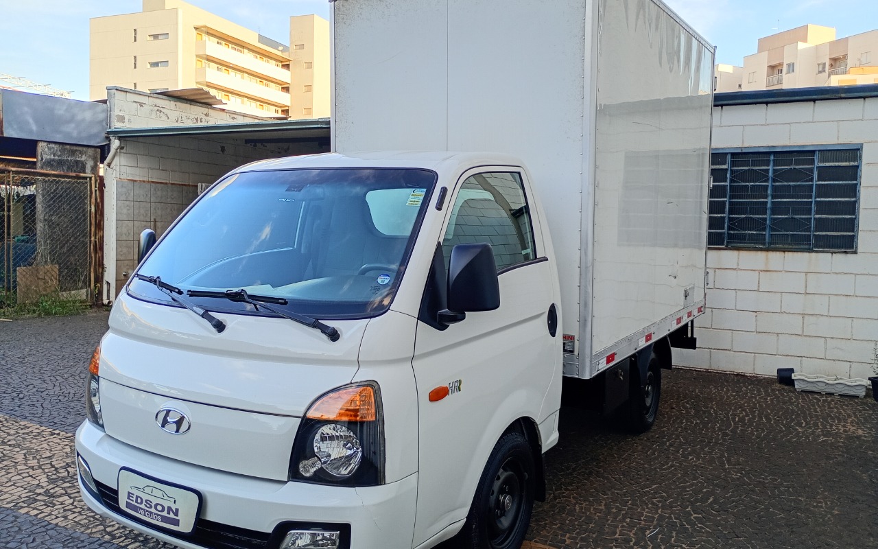 imagem-https://www.socarrao.com.br/sc-vehicle-images-prod/2654008/1784120380661-SU1HXzIwMjYwNzA3XzE2NDkxMDY3NF9IRFIuanBn.jpg