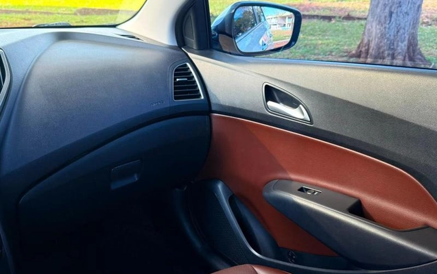 imagem-https://www.socarrao.com.br/sc-vehicle-images-prod/2654010/1784120387778-8246911_6_B_4feeea7eda.jpeg