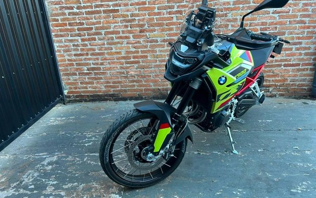 imagem-https://www.socarrao.com.br/sc-vehicle-images-prod/2654189/1784120666757-8280902_4_B_4f7c1c942c.jpeg