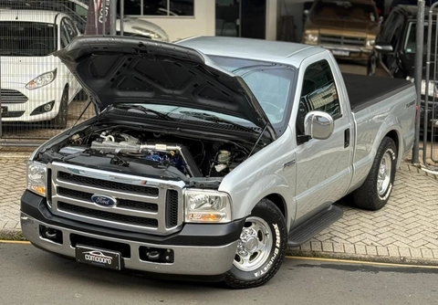 Ford F-250 XL Super Duty 4.2 V6 2000 Prata — foto 1 de 3
