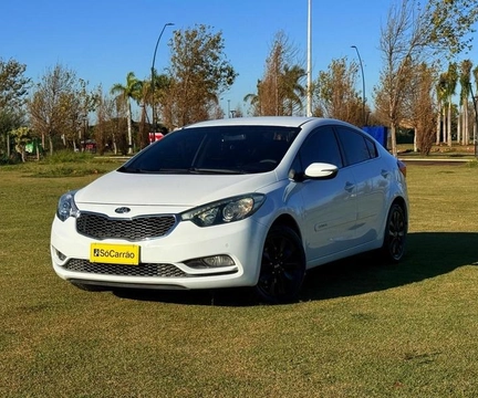 Kia Cerato 1.6 16V Aut. 2015 Branco — foto 1 de 3