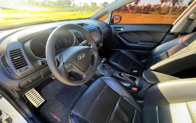 imagem-https://www.socarrao.com.br/sc-vehicle-images-prod/2654260/1784911903609-8279931_0_B_1038ed0a11.jpeg