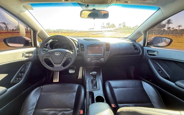 imagem-https://www.socarrao.com.br/sc-vehicle-images-prod/2654260/1784911903616-8279931_15_B_8553bc9b59.jpeg