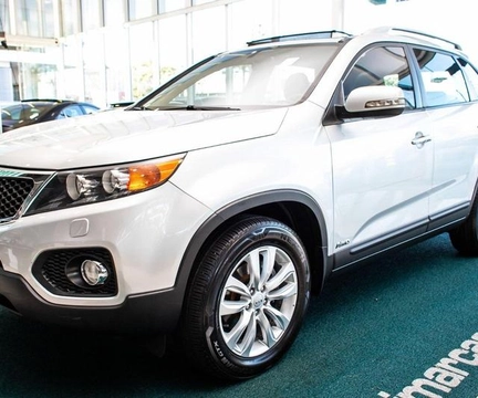 Kia Sorento 3.5 V6 24V 4x2 Aut. 2012 Prata — foto 1 de 3
