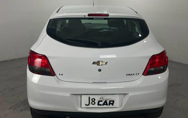 imagem-https://www.socarrao.com.br/sc-vehicle-images-prod/2655385/1792002468767-8281133_2_B_23be9b9fff.jpeg