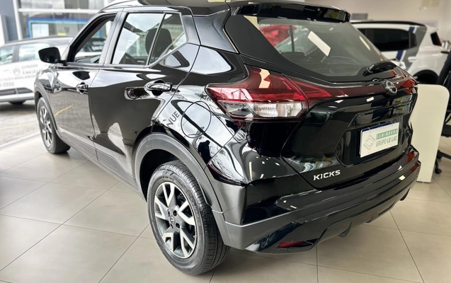 imagem-https://www.socarrao.com.br/sc-vehicle-images-prod/2655490/1789648076152-vehicle_image_1784122731_9009e3e21c496e45440c856cc9b933ba.jpeg