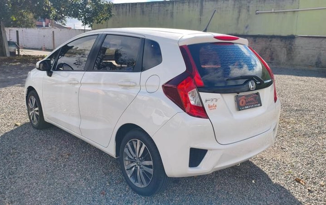 imagem-https://www.socarrao.com.br/sc-vehicle-images-prod/2655552/1784123470063-8266826_6_B_0ddf89da93.jpeg