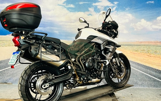 imagem-https://www.socarrao.com.br/sc-vehicle-images-prod/2655791/1784124079017-VElHRVIgODAwIEJSQU5DQV8xMS5qcGc.jpg