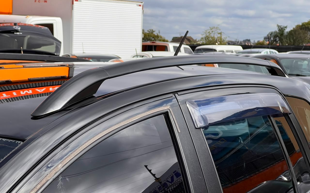 imagem-https://www.socarrao.com.br/sc-vehicle-images-prod/2655912/1784124552192-V2hhdHNBcHAgSW1hZ2UgMjAyNi0wNy0xNSBhdCAxMC4zOC41MyAoNCkuanBlZw.jpeg