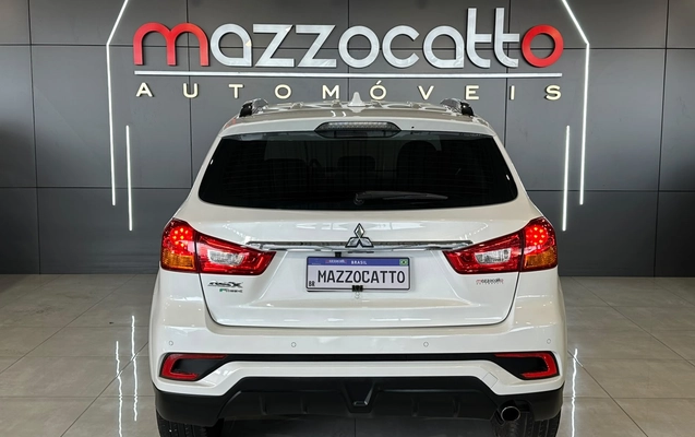 imagem-https://www.socarrao.com.br/sc-vehicle-images-prod/2656465/1784125915942-003_5cfece1b334da7f04c29b9bb5f88adff.jpeg