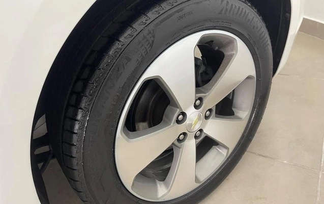 imagem-https://www.socarrao.com.br/sc-vehicle-images-prod/26566/1790189806138-7719260_17_B_77332e3e93.jpeg