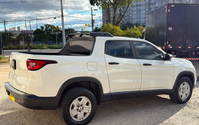imagem-https://www.socarrao.com.br/sc-vehicle-images-prod/2656675/1784126376504-ca6a2a87-8b5b-4584-a6e0-522e3f6f2ff2.jpg