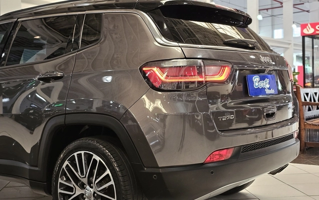 imagem-https://www.socarrao.com.br/sc-vehicle-images-prod/2657010/1784127105555-1_055541.jpg
