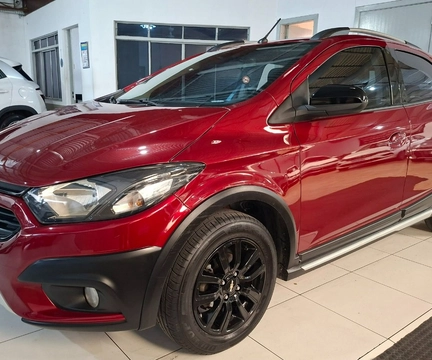 Chevrolet Onix 2019 Vermelho — foto 1 de 3