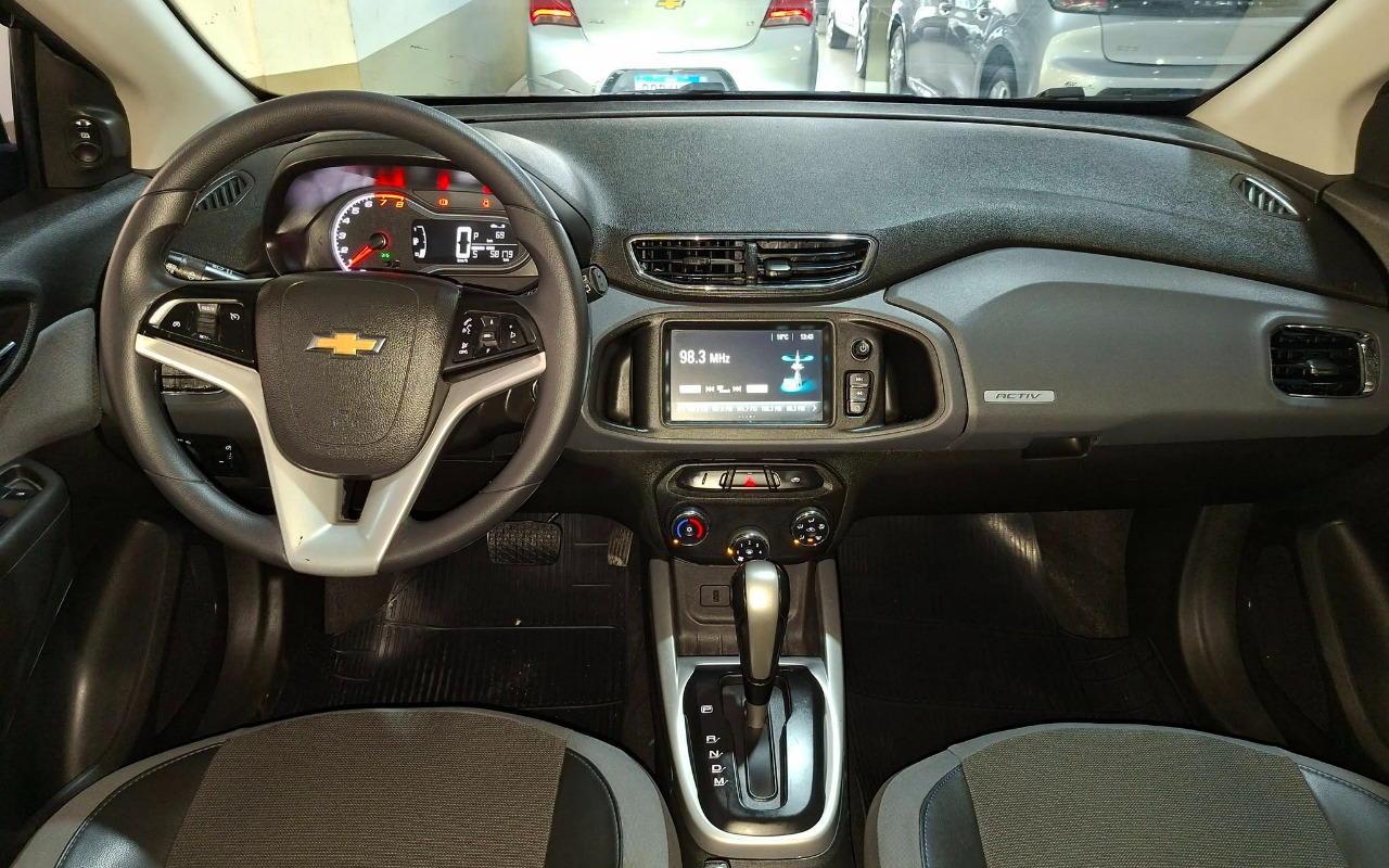 imagem-https://www.socarrao.com.br/sc-vehicle-images-prod/2657378/1784160352786-Mi5qcGc.jpg