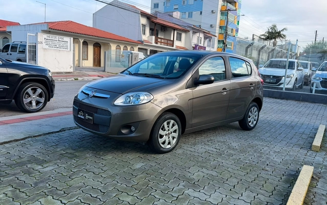 imagem-https://www.socarrao.com.br/sc-vehicle-images-prod/2657514/1784128216262-b2aa07af-a7b5-4392-b70e-5b5317cbc2d0.jpg