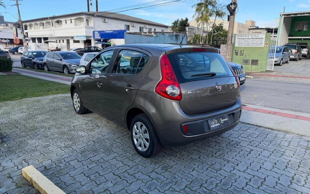 imagem-https://www.socarrao.com.br/sc-vehicle-images-prod/2657514/1784128216263-49d411aa-659c-4cd9-a5b9-a0eb633eb508.jpg