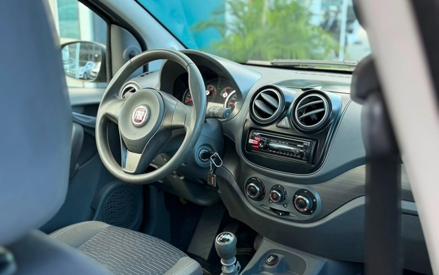 imagem-https://www.socarrao.com.br/sc-vehicle-images-prod/2657514/1784128216269-8d1da9e8-3e49-4194-a493-8a7360a0afd7.jpg