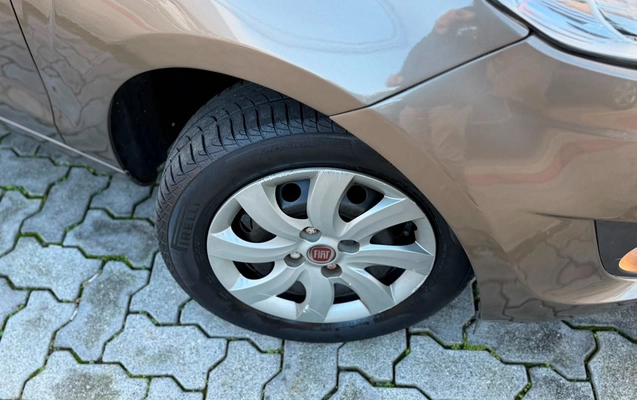 imagem-https://www.socarrao.com.br/sc-vehicle-images-prod/2657514/1784128216286-c41330f6-cdf3-443a-9d57-87737e2ce211.jpg