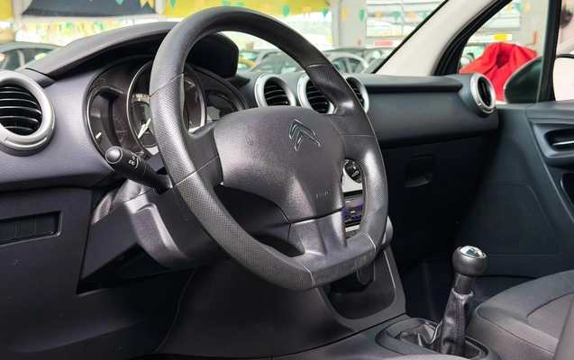 imagem-https://www.socarrao.com.br/sc-vehicle-images-prod/2657760/1784128622560-400d08875a7341b9990d4065f8a73df4_1784128564343.jpg