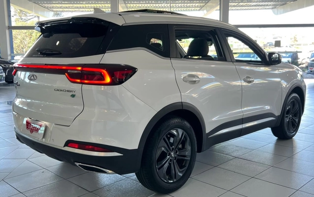 imagem-https://www.socarrao.com.br/sc-vehicle-images-prod/2658364/1784129652369-17_123346.jpg