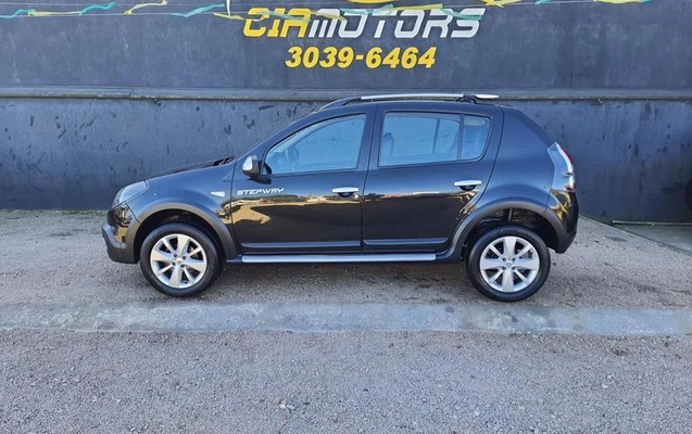 imagem-https://www.socarrao.com.br/sc-vehicle-images-prod/2658490/1789046847521-7677631_2_B_4c51293a05.jpeg