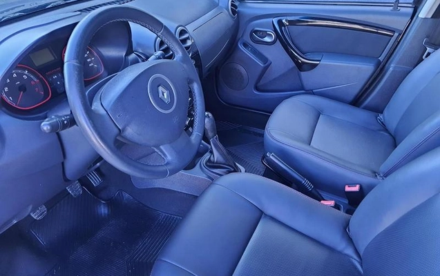 imagem-https://www.socarrao.com.br/sc-vehicle-images-prod/2658490/1789046847536-7677631_15_B_b8a26532f1.jpeg