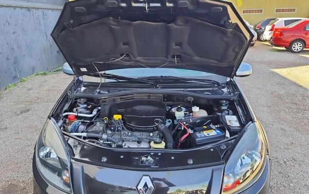 imagem-https://www.socarrao.com.br/sc-vehicle-images-prod/2658490/1789046847544-7677631_8_B_2aee8d955f.jpeg