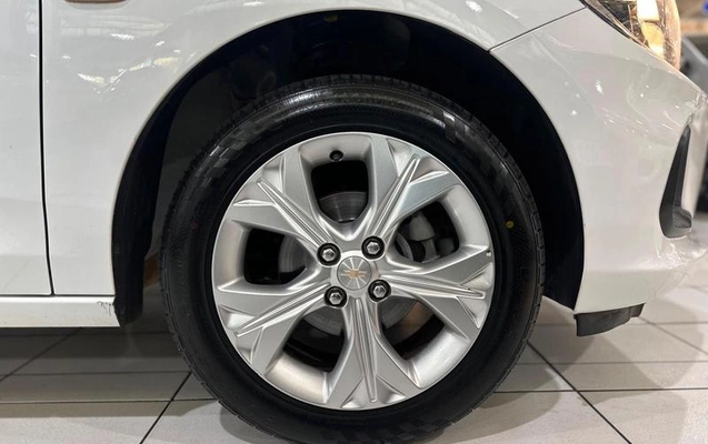 imagem-https://www.socarrao.com.br/sc-vehicle-images-prod/2658909/1787317786271-8282035_10_B_337c8a4dce.jpeg