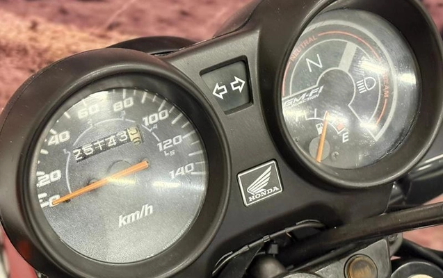 imagem-https://www.socarrao.com.br/sc-vehicle-images-prod/2660043/1784132754532-8149297_9_B_78df75db0f.jpeg