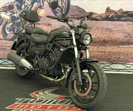 KAWASAKI ELIMINATOR 500 2025 Preto — foto 1 de 3