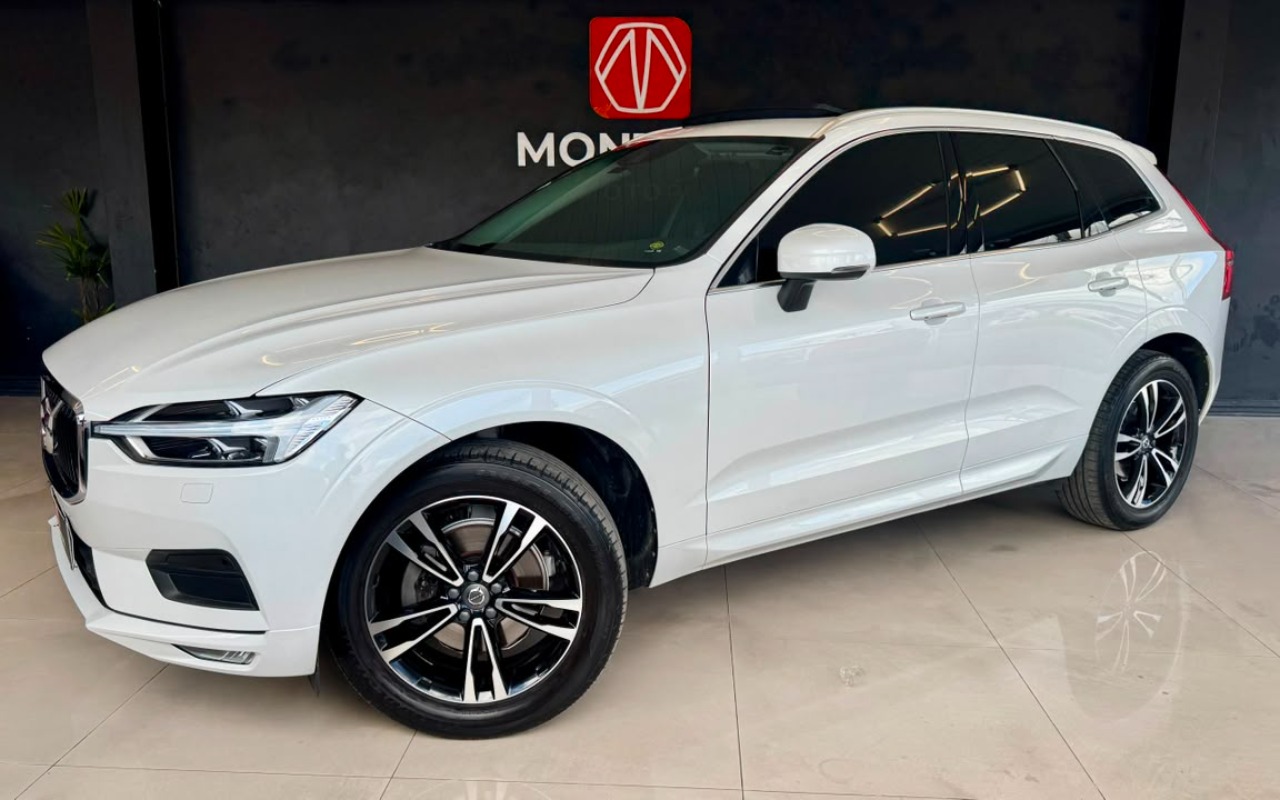 Volvo XC60 2020 Branco — foto 1 de 3