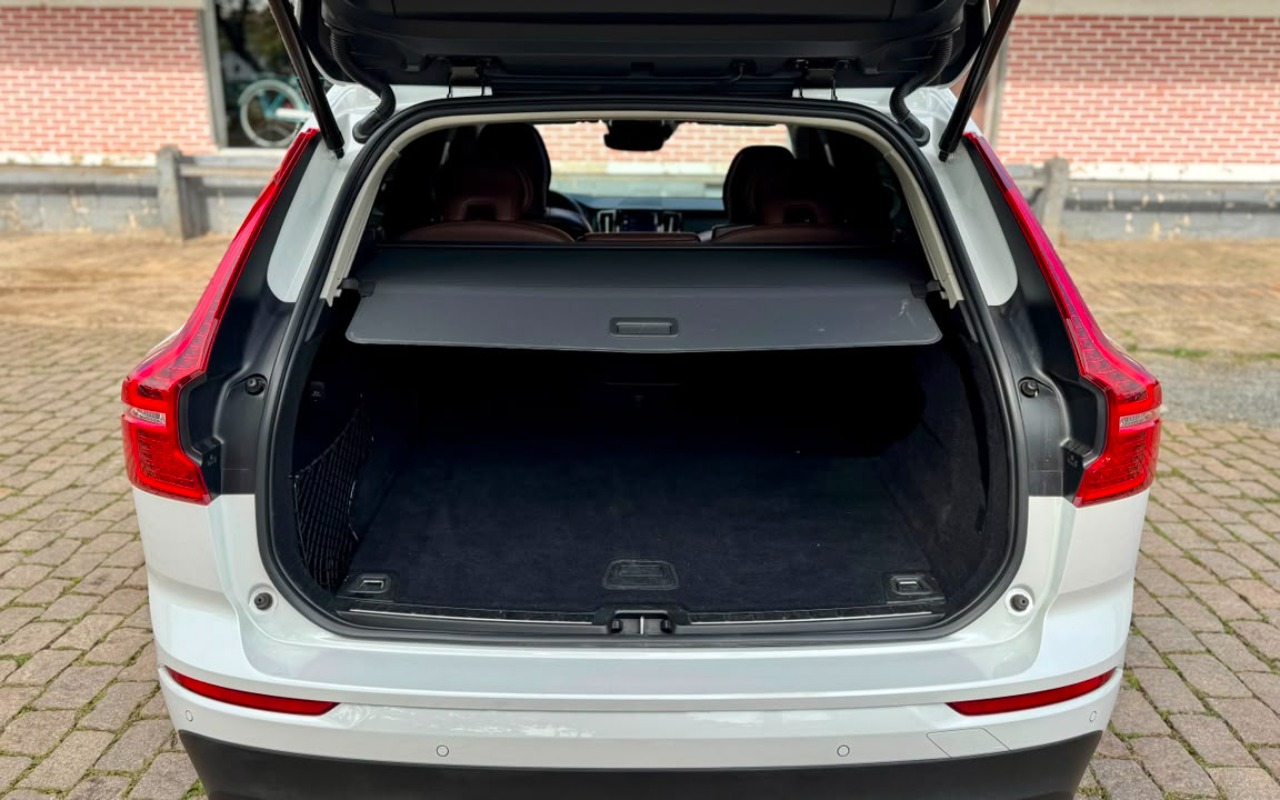 imagem-https://www.socarrao.com.br/sc-vehicle-images-prod/2660259/1784133003883-V2hhdHNBcHAgSW1hZ2UgMjAyNi0wNy0xNSBhdCAxMi40Mi40NCAoMykuanBlZw.jpeg