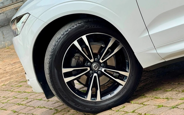 imagem-https://www.socarrao.com.br/sc-vehicle-images-prod/2660259/1784133004005-V2hhdHNBcHAgSW1hZ2UgMjAyNi0wNy0xNSBhdCAxMi40Mi40MiAoMSkuanBlZw.jpeg