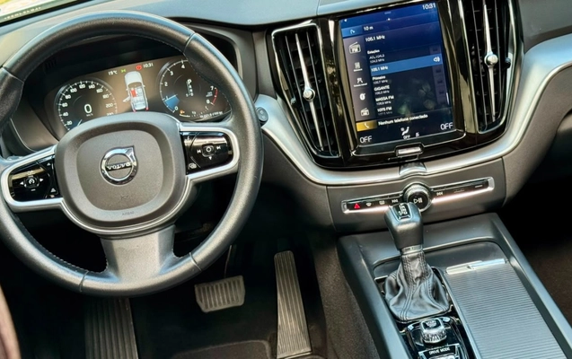 imagem-https://www.socarrao.com.br/sc-vehicle-images-prod/2660259/1784133004156-V2hhdHNBcHAgSW1hZ2UgMjAyNi0wNy0xNSBhdCAxMi40Mi40NSAoMSkuanBlZw.jpeg