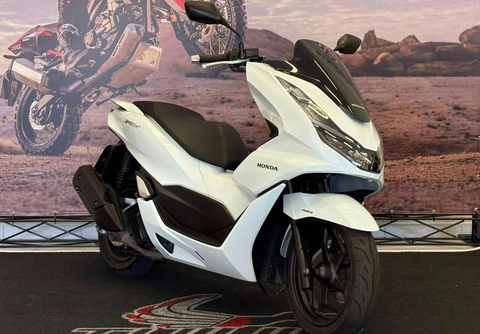 Honda PCX 160 DLX 2024 Branco — foto 1 de 3