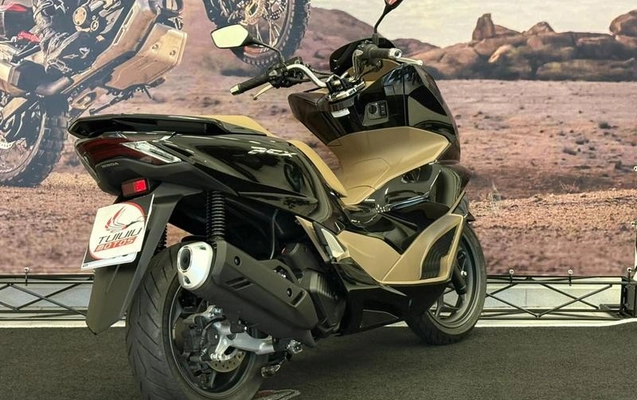 imagem-https://www.socarrao.com.br/sc-vehicle-images-prod/2660450/1786477405138-8085029_7_B_c0250cefe2.jpeg