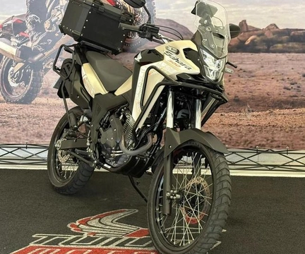 Honda XRE 300 ADVENTURE FLEX 2026 Bege — foto 1 de 3