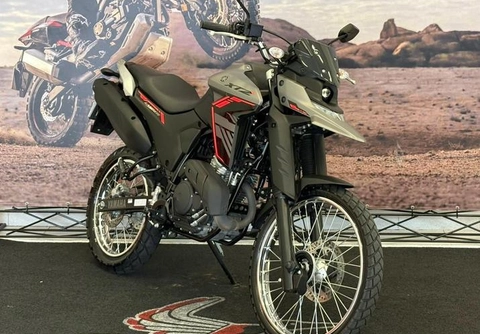 Yamaha XTZ 250 LANDER CONNECTED 2025 Cinza — foto 1 de 3