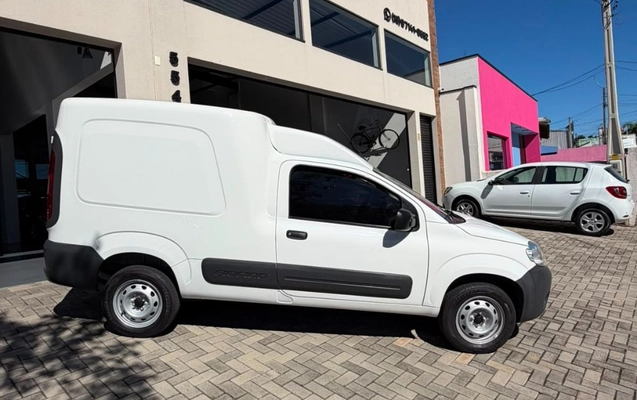 imagem-https://www.socarrao.com.br/sc-vehicle-images-prod/2661247/1785155278236-gb-709242a.jpg