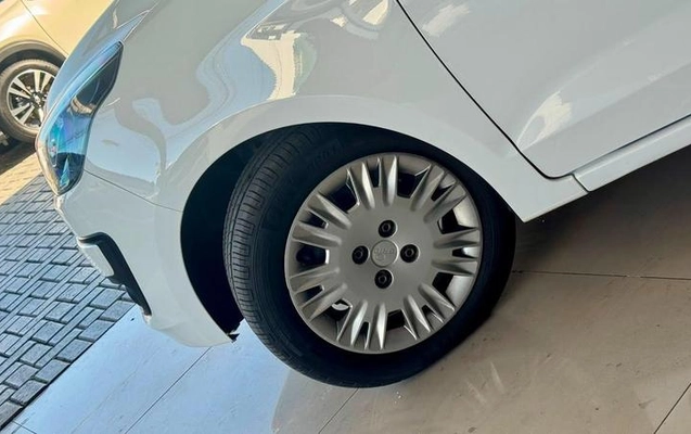 imagem-https://www.socarrao.com.br/sc-vehicle-images-prod/2661284/1786379106362-8218285_0_B_69fbd39a8f.jpeg