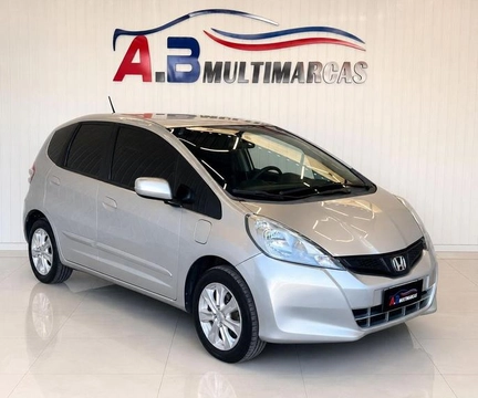 Honda Fit 2014 Prata — foto 1 de 3