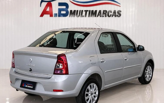imagem-https://www.socarrao.com.br/sc-vehicle-images-prod/2661450/1788359771366-8252476_0_B_2a54dbabef.jpeg