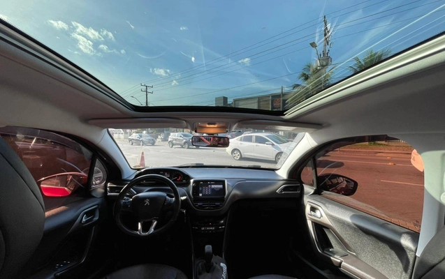 imagem-https://www.socarrao.com.br/sc-vehicle-images-prod/2661719/1784135606528-cbe307794cc94e4aae365e6898cba51e_1784135509609.jpg