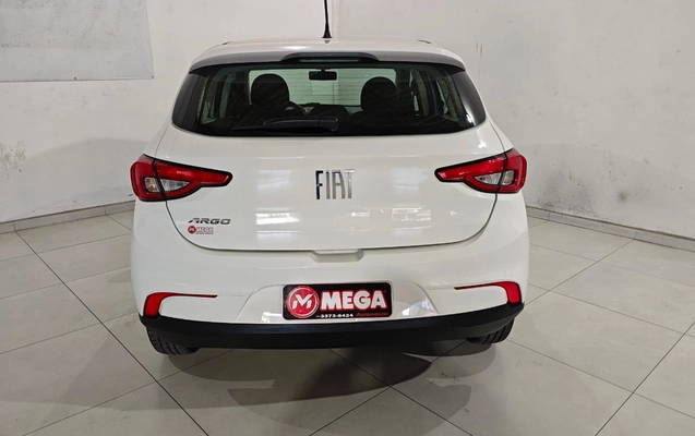 imagem-https://www.socarrao.com.br/sc-vehicle-images-prod/2662830/1789570302245-6e2bc174eab443a8a9e0fdc92993b896_1784137412983.jpg