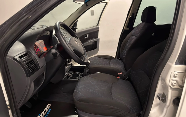 imagem-https://www.socarrao.com.br/sc-vehicle-images-prod/2663372/1784138918959-003_8b1d8734eef71ed971b3e799756b1ae5.jpeg